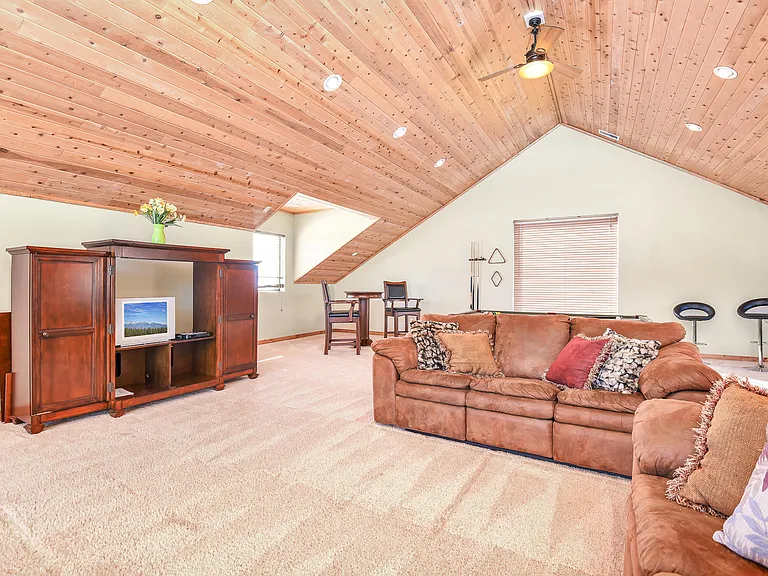 8950 W Antoinette Way — Photo 61