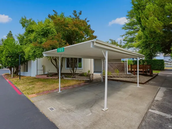 105 Paseo Palencia, Sonoma, CA 95476