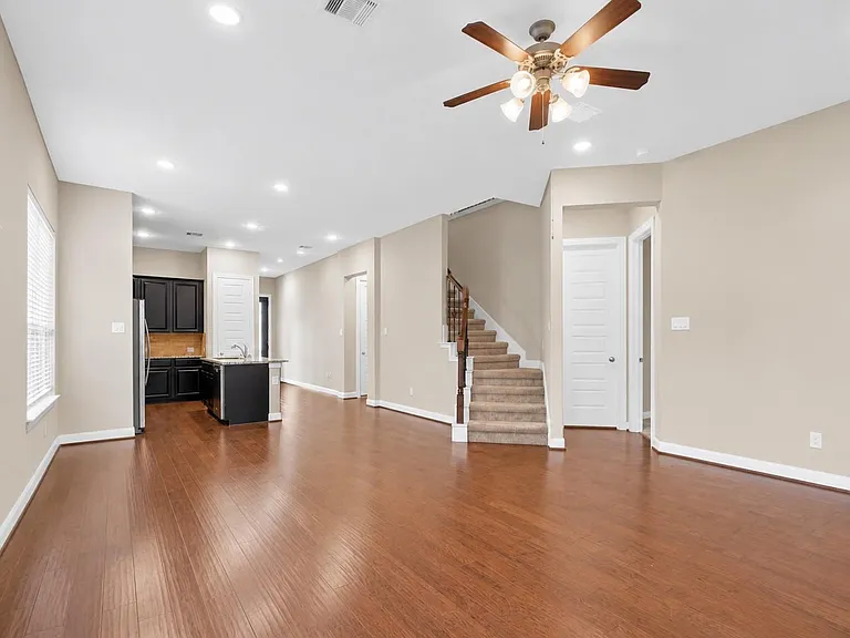 22503 Miramar Bend Dr — Photo 12