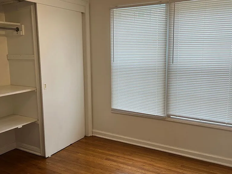 525 Farquhar St — Photo 17