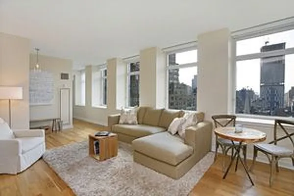 Sold by Douglas Elliman | media 18