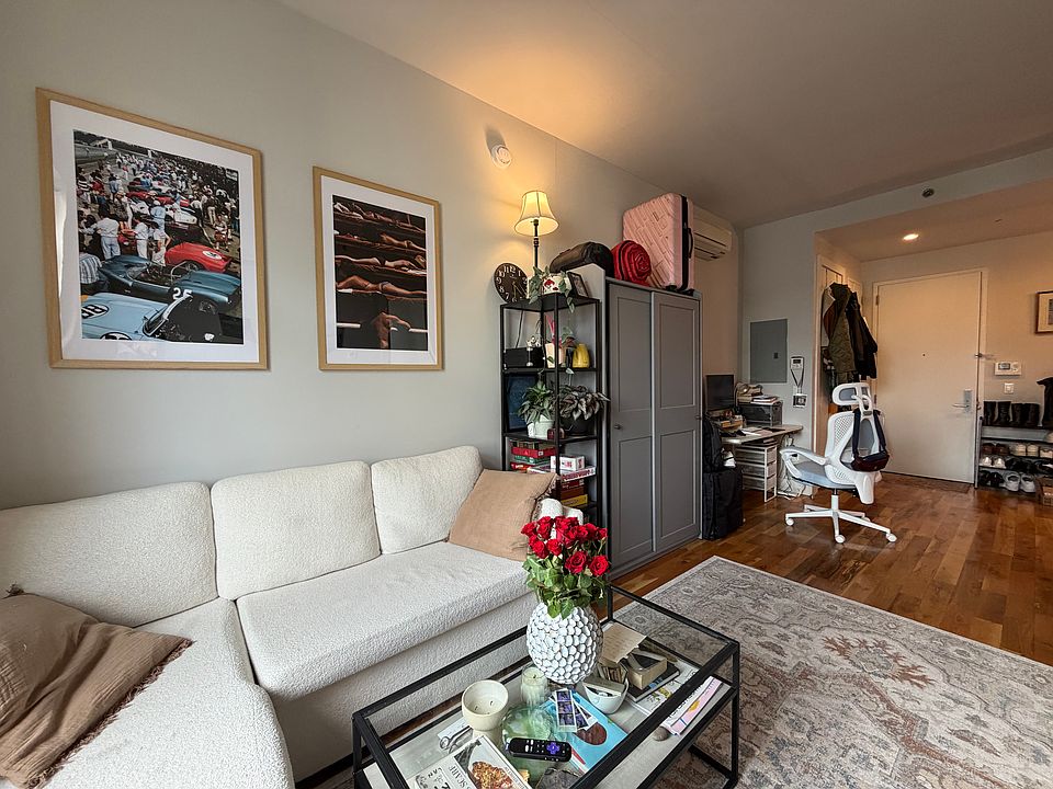 1st image of 1003 Greene Ave #501J