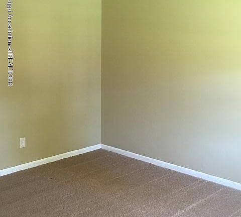 3rd image of 20176 Cresthill Dr