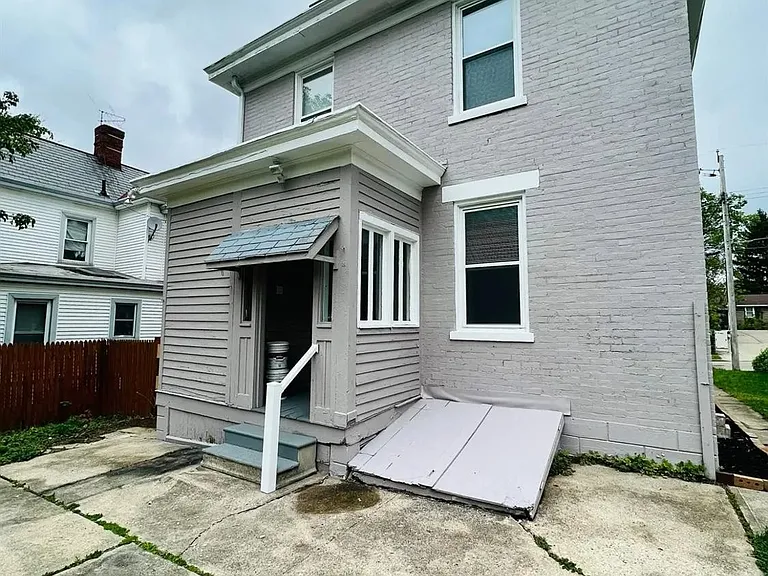 jpg