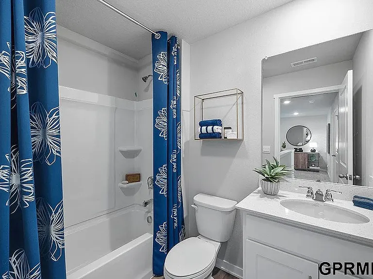 7405 S 204th Ave — Photo 11