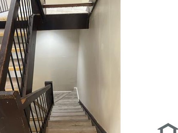 2040 Watermark Pl #2040