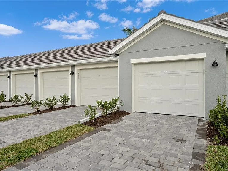 12440 Wellen Golf St #104 — Photo 37