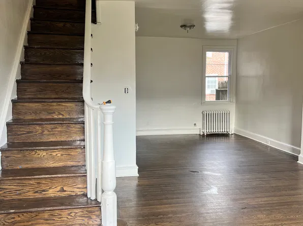 1327 Gilham St, Philadelphia, PA 19111