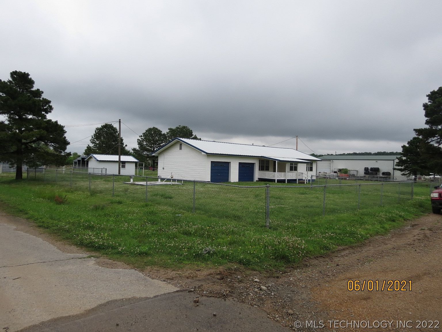 80 N North St D, Quinton, OK 74561 Zillow