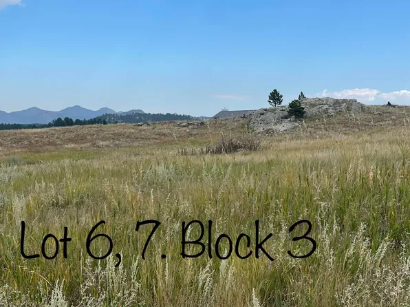 6 Stone Hill Dr, Custer, SD 57730