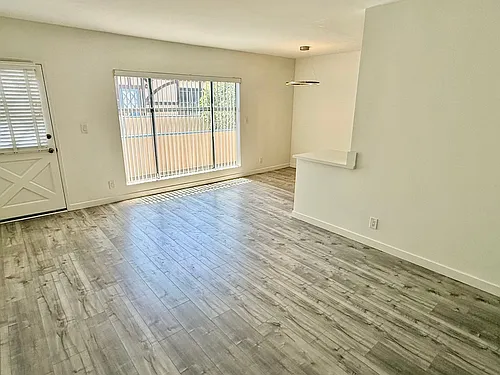 11511 Rochester Ave #11 Photo 1