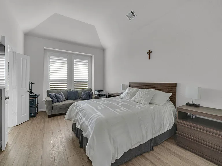 16531 Lake Austin St — Photo 22