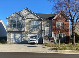 3322 Waggoner Pl, Rex, GA 30273