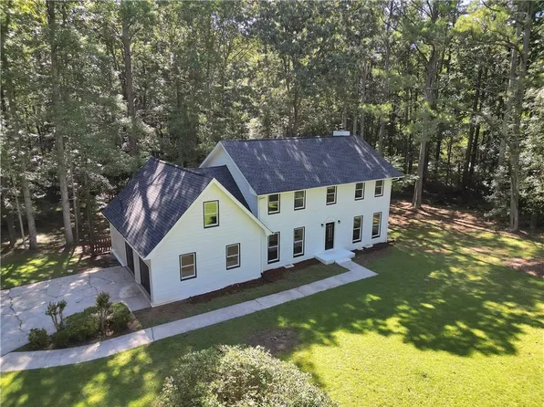 227 Oak Ridge Trl, Fayetteville, GA 30214