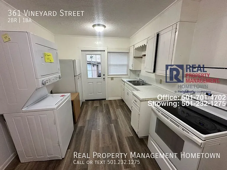 361 Vineyard St — Photo 4