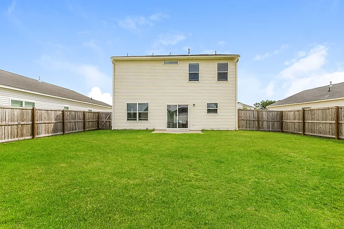 256 Clydesdale Cir — Photo 15