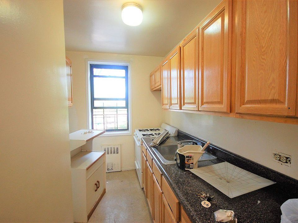 2855 University Ave Bronx NY | Zillow