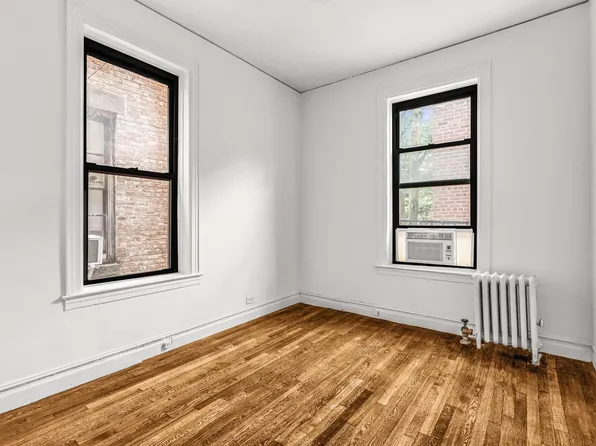 82 Jane Street image 7 of 14