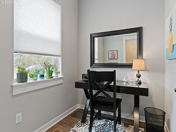 4th image of 6808 NE 66th St