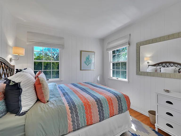23 Lamb Ave — Photo 13