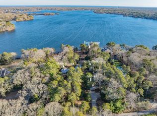 74 Lakeview Dr, Barnstable, MA 02630