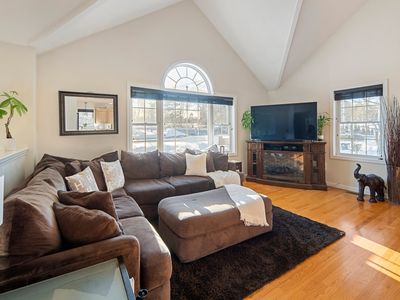 99 Washington St, Abington, MA, 02351