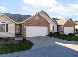 1486 Waters Edge Dr, Akron, OH 44313