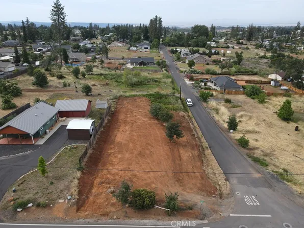 1300 Elliott Rd, Paradise, CA 95969