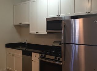 718 W Grace St APT 1N, Chicago, IL 60613