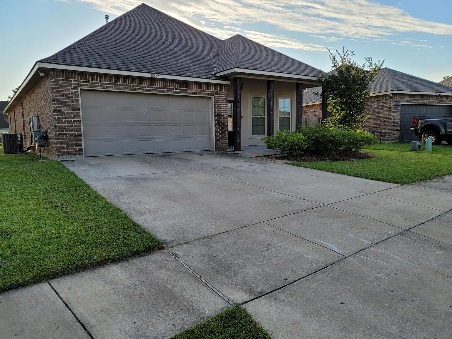 4 bed, 1875 sqft, $2,150 — Photo 1