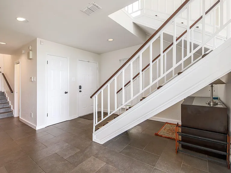 1329 Spyglass Dr — Photo 20