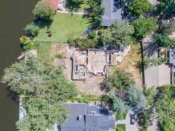 3rd image of 29225 Lakeshore Dr