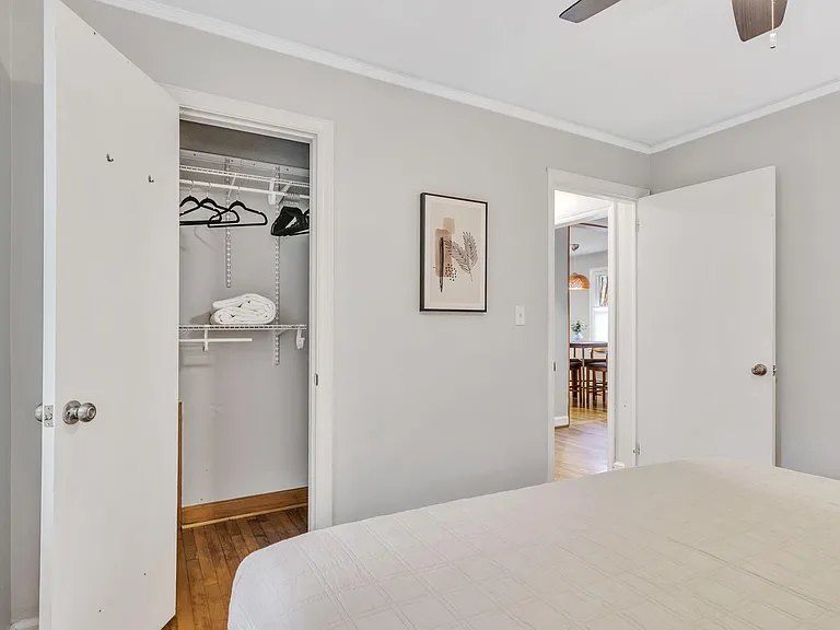 10 Eastwood Ct — Photo 12
