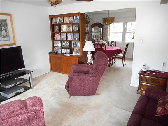 Living Room W/ Built in Divider