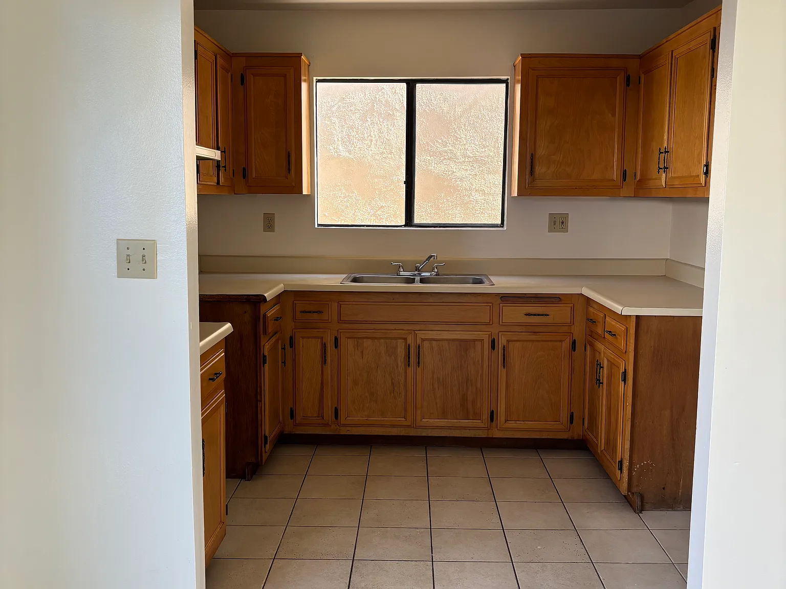2 bed, 1.5 bath, 950 sqft, $2,800 — Photo 4