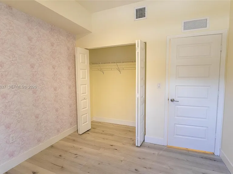 10407 NW 82nd St #14 — Photo 26