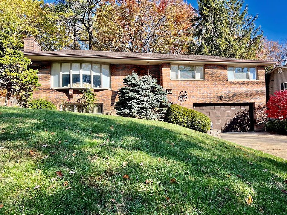 1st image of 302 Brookwood Ln