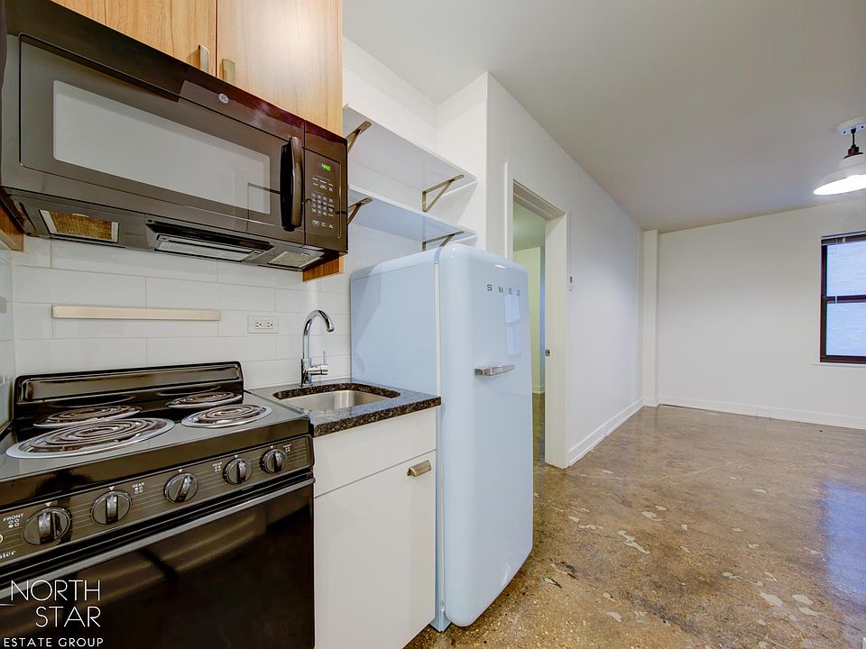 1st image of 1021 W Lawrence Ave #910