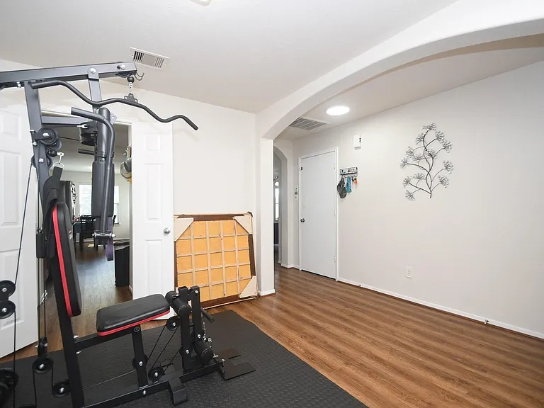 2110 Dolan Hills Ct — Photo 13