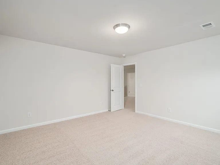 618 Count Fleet Ct — Photo 27
