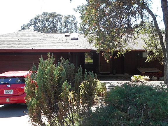 2nd image of 18365 Pinnacle Ct