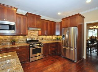 1642 Richelieu Ln, Houston, TX 77018