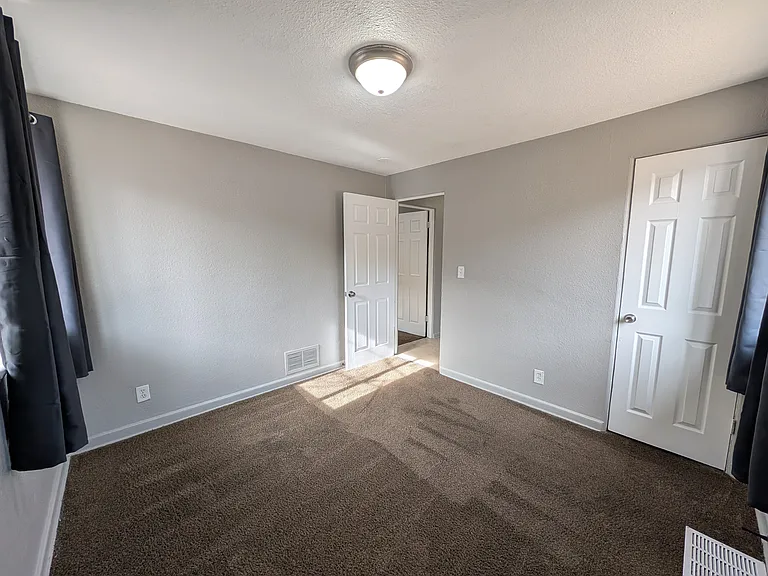 1310 Moline St #1310 — Photo 12