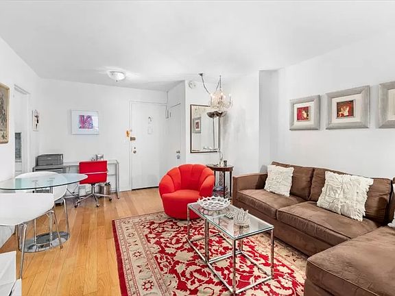 4th image of 77 W 55th St APT 10K