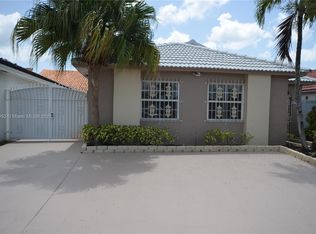 7333 W 29th Ln, Hialeah, FL 33018