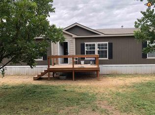 4501 Harmon Ln, Carlsbad, NM 88220