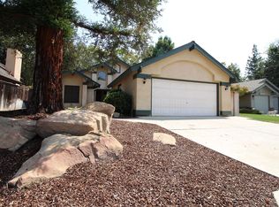 693 E Pintail Cir, Fresno, CA 93730