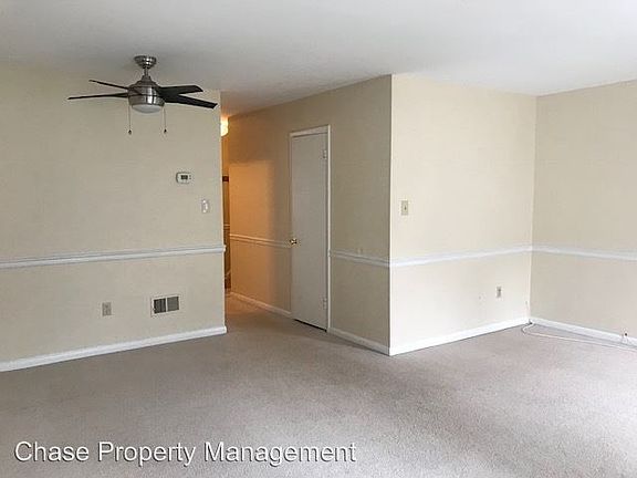 3rd image of 1240 Gemini Dr APT C