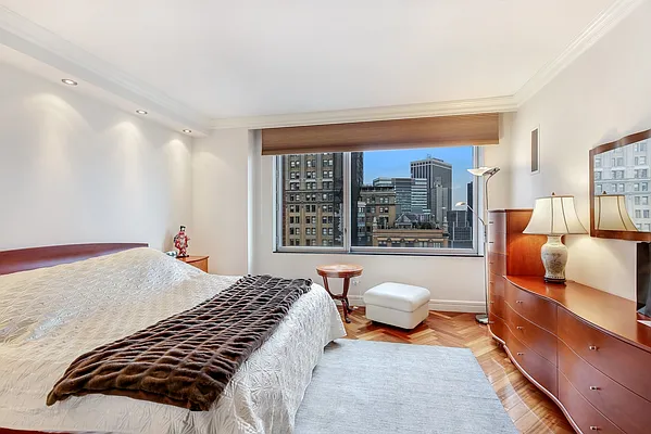 Rented by Corcoran | media 25