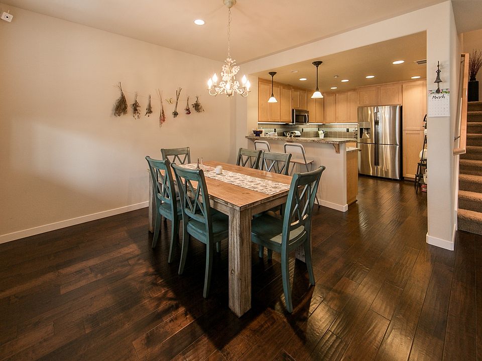 1st image of 104 Serra Way